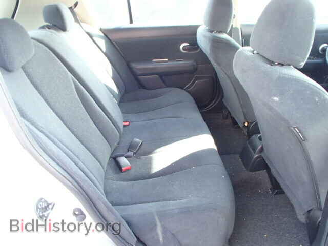 2010 NISSAN VERSA - VIN: 3N1BC1CP2AL447547 - Фото 6
