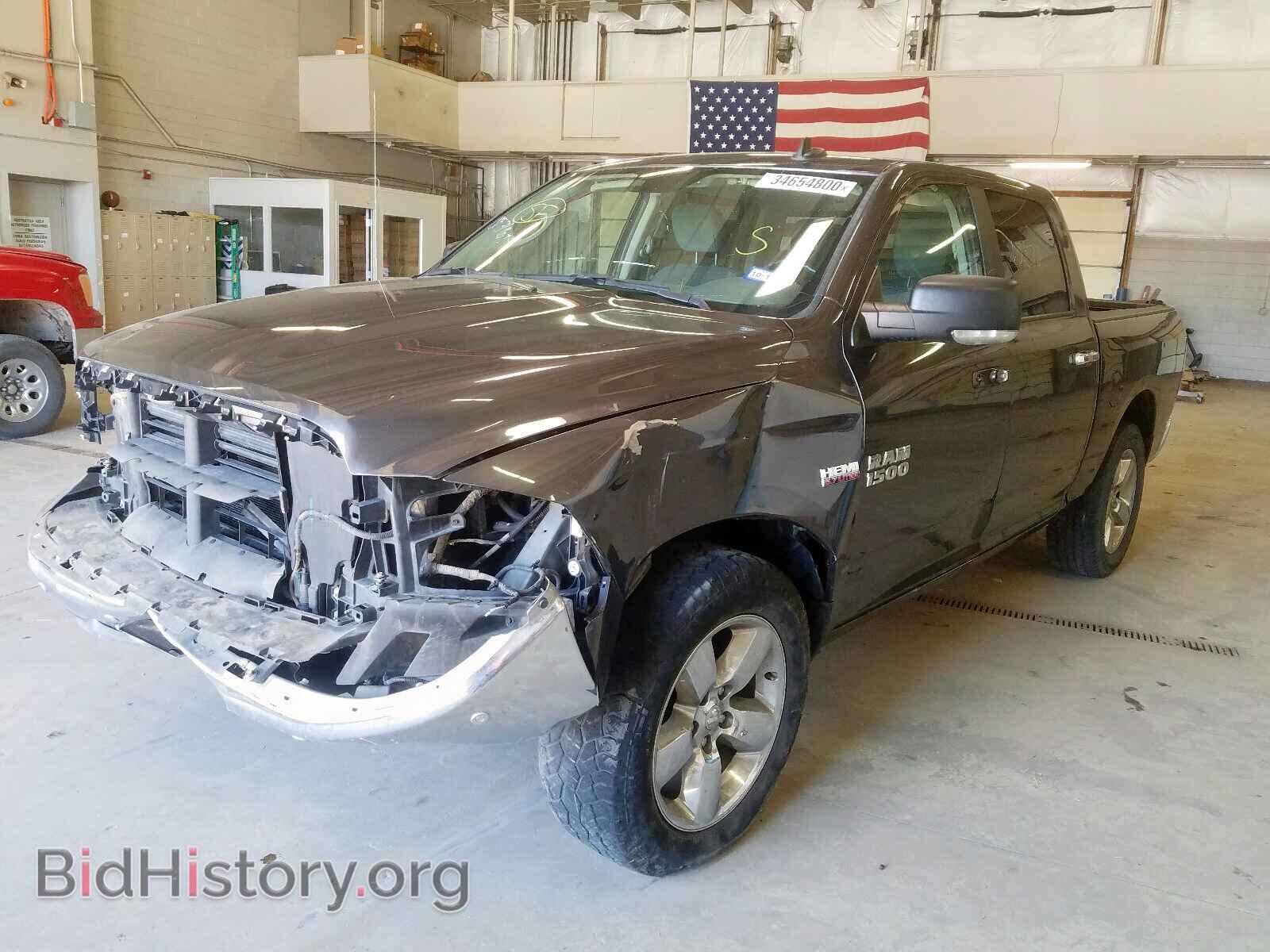 2017 RAM 1500 - VIN: 3C6RR7LT3HG689395 - Photo 2