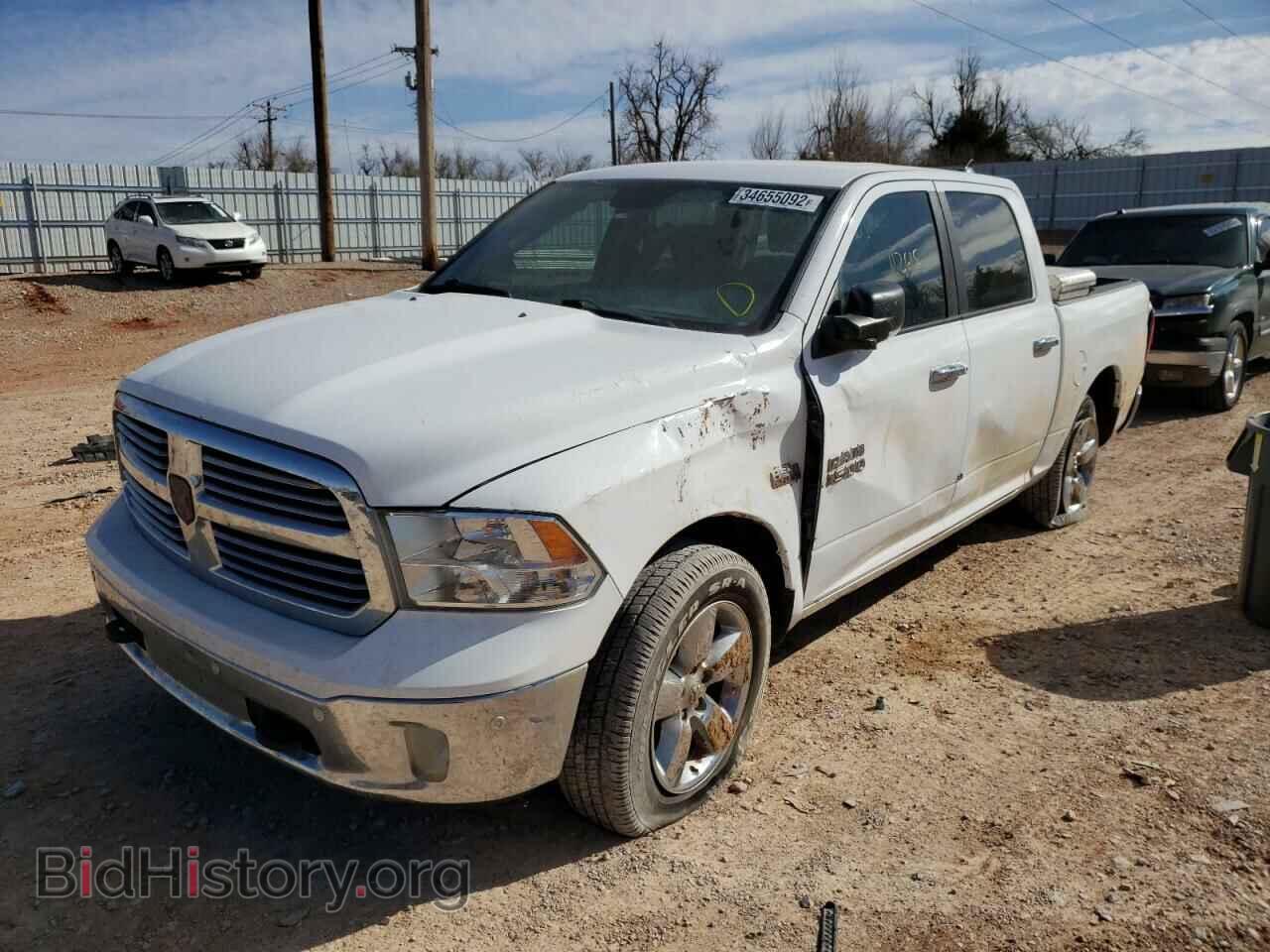 2016 RAM 1500 - VIN: 1C6RR7LT9GS139061 - Фото 2