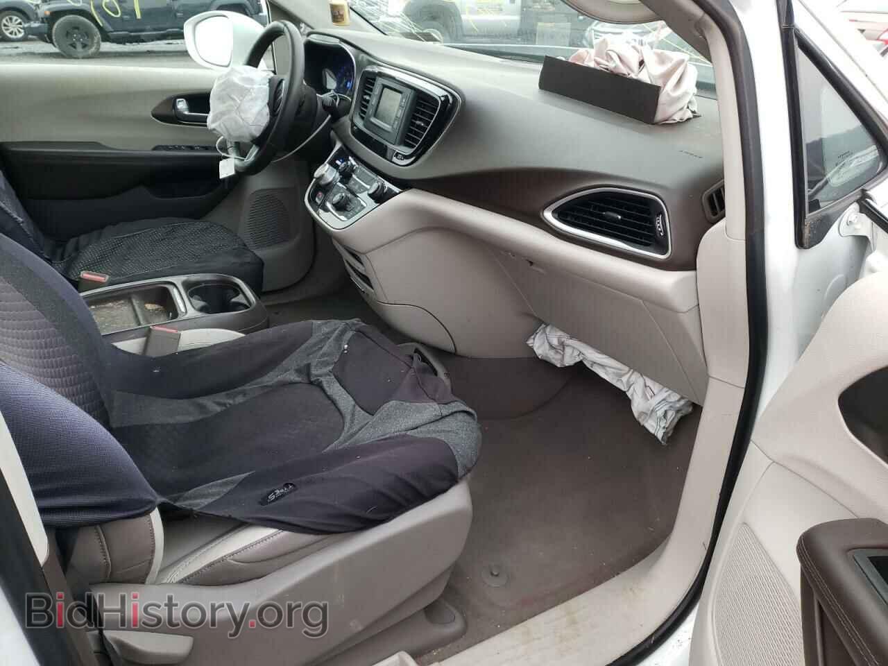 2017 CHRYSLER PACIFICA - VIN: 2C4RC1BG1HR500510 - Фото 5