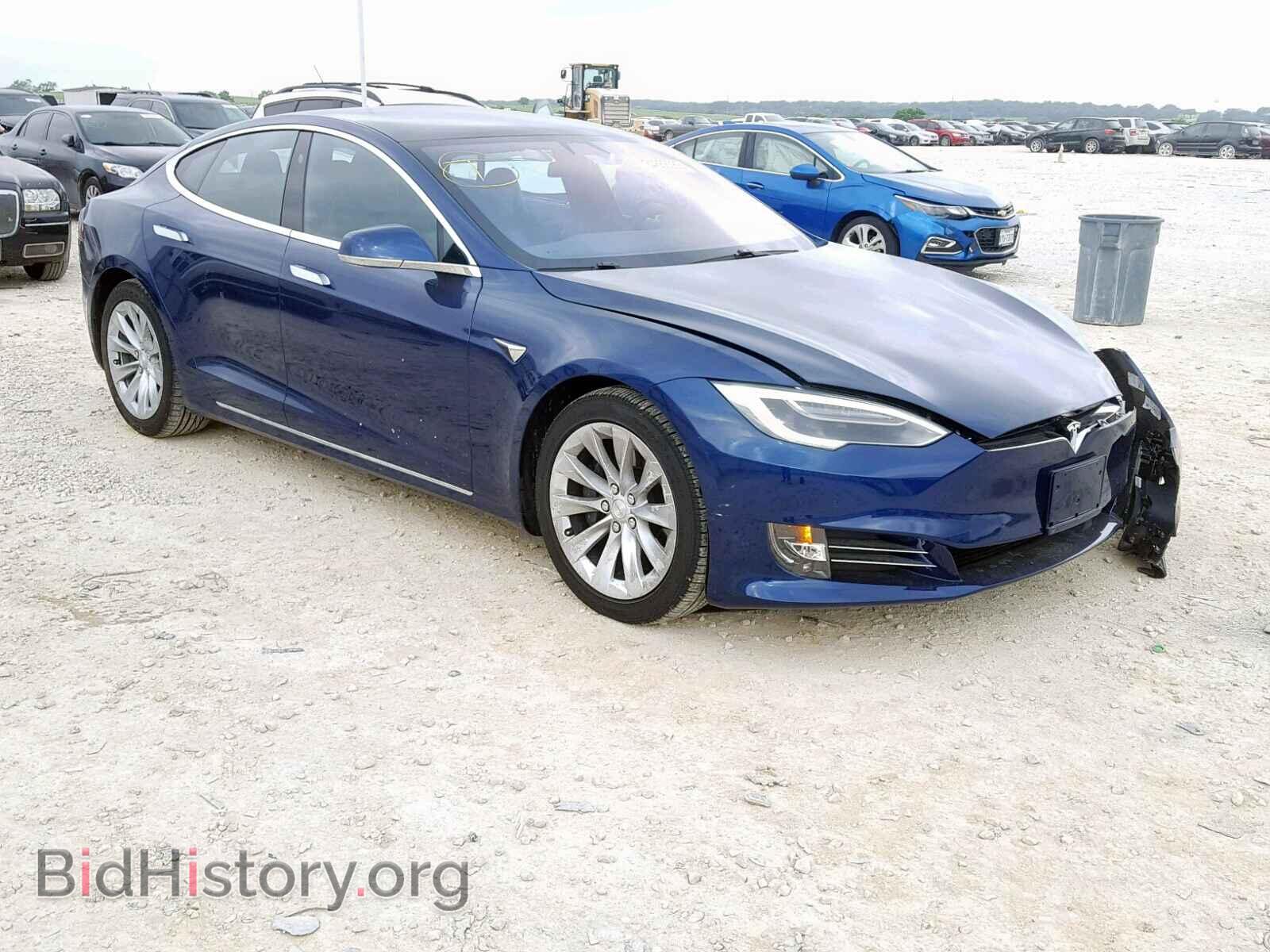 Фотография 5YJSA1E21JF261775 - TESLA MODEL S 2018