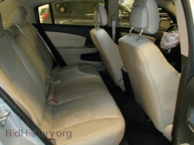 2012 CHRYSLER 200 - VIN: 1C3CCBBB3CN101916 - Фото 6