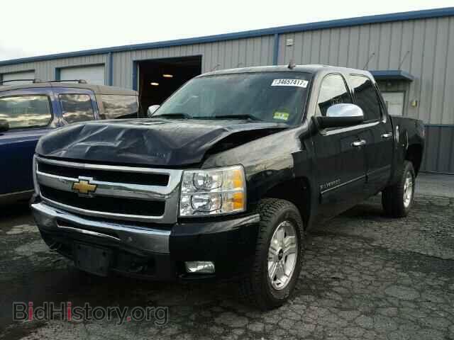 2011 CHEVROLET SILVERADO - VIN: 1GCPKSE33BF131902 - Фото 2
