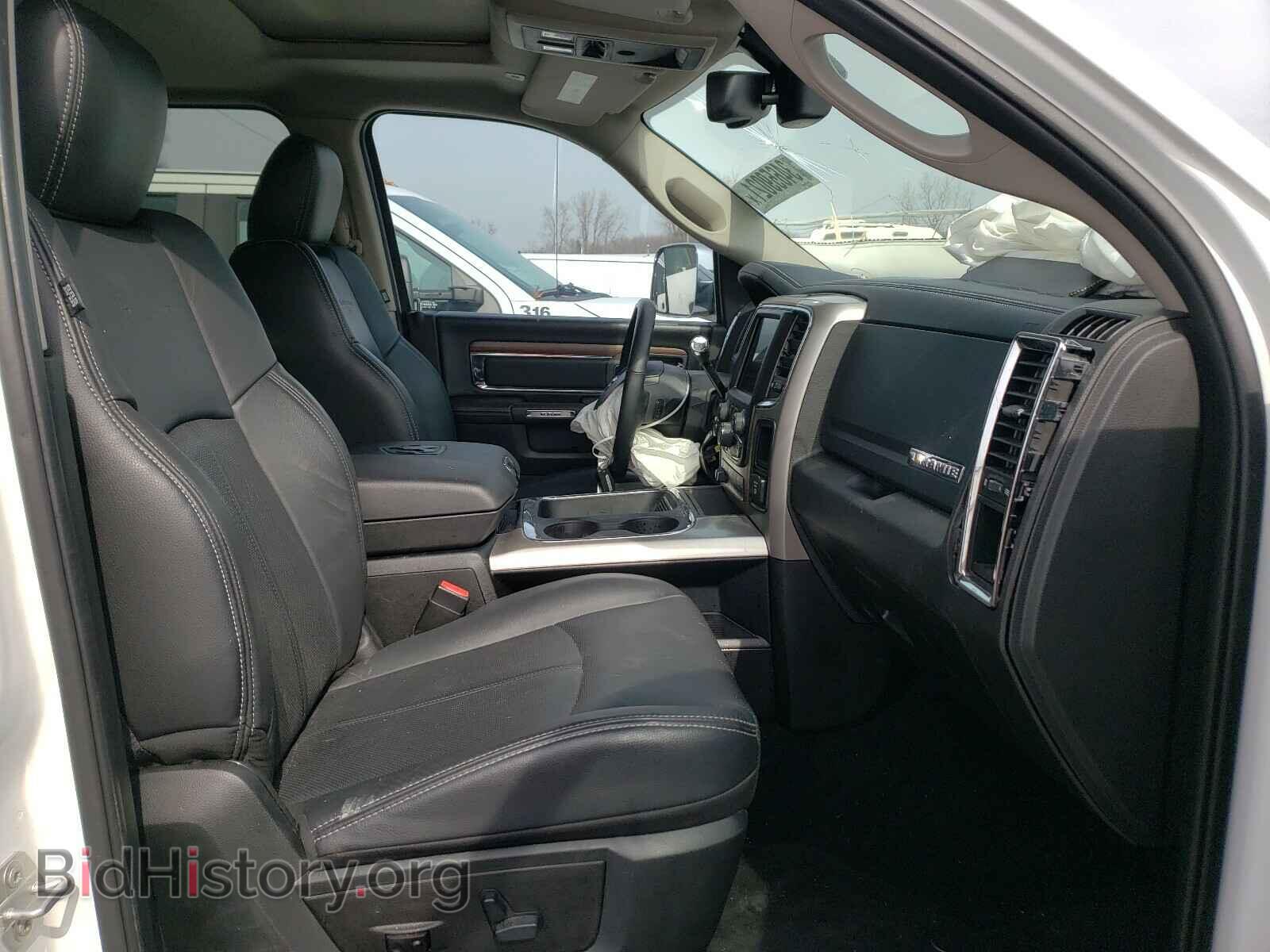 2018 RAM 2500 - VIN: 3C6UR5FJ2JG426023 - Фото 5