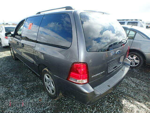 2006 FORD FREESTAR - VIN: 2FMZA51676BA36288 - Фото 3