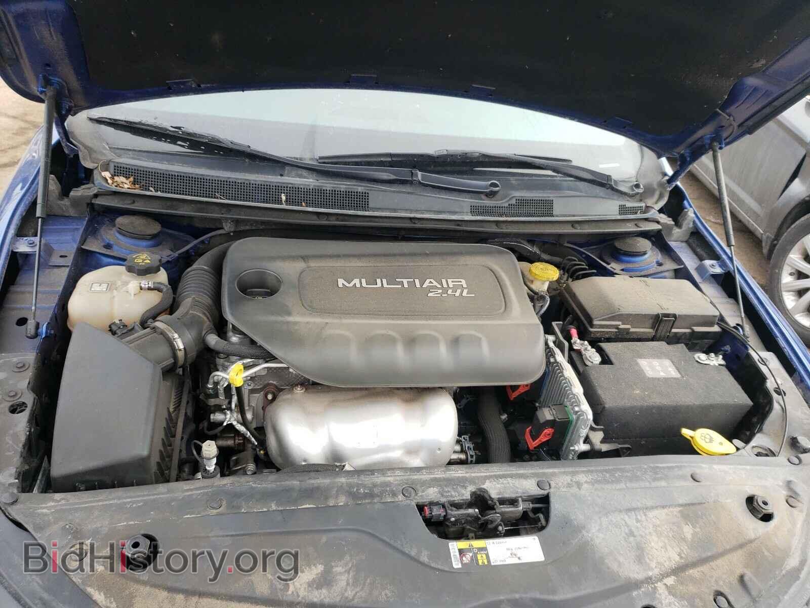 2016 CHRYSLER 200 - VIN: 1C3CCCBB3GN141960 - Фото 7