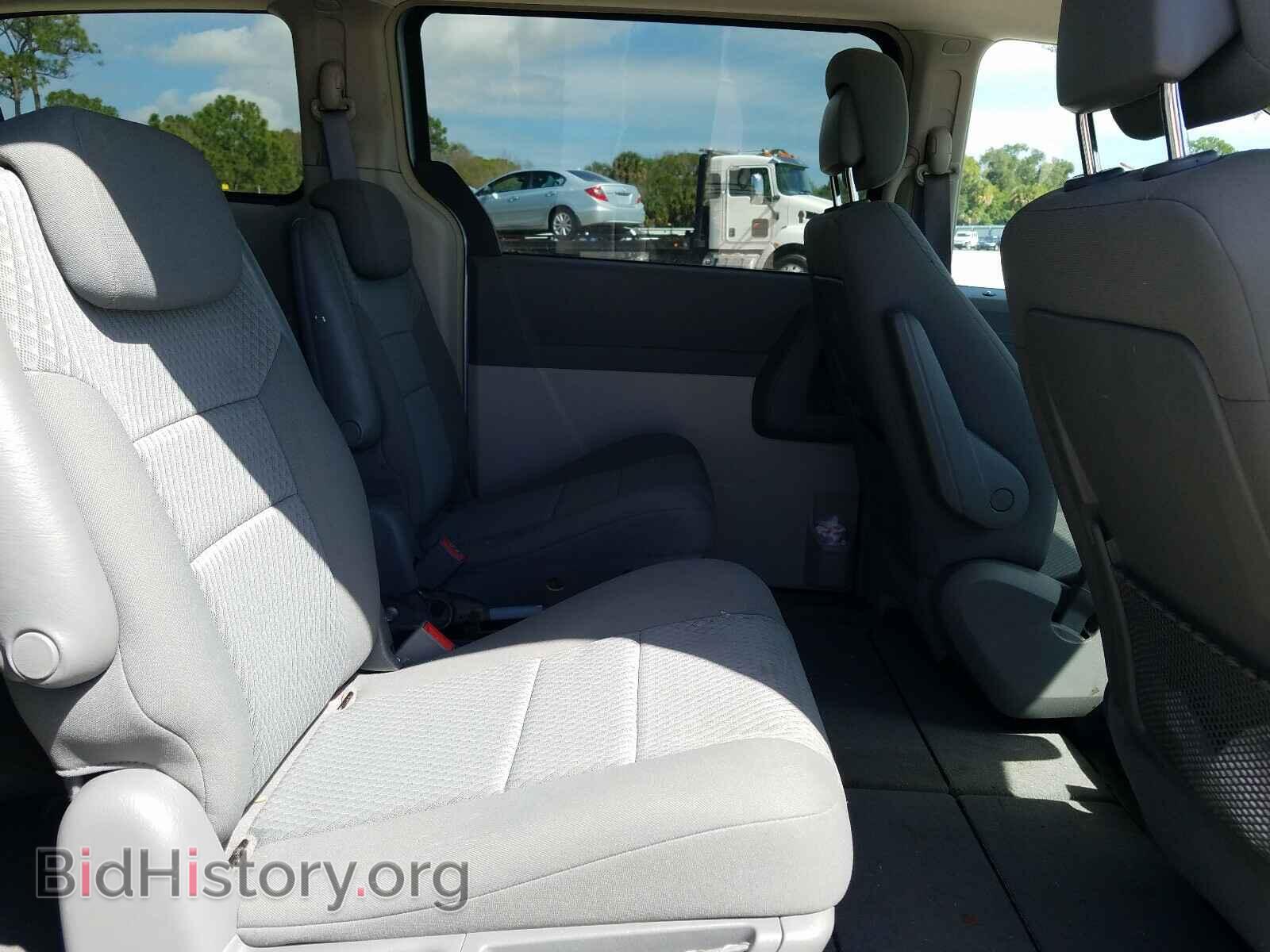 2010 CHRYSLER MINIVAN - VIN: 2A4RR4DE9AR286295 - Photo 6
