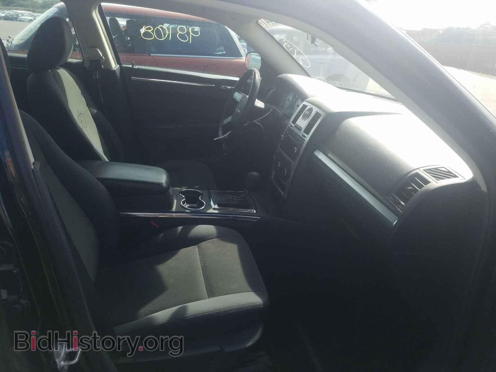 2010 CHRYSLER 300 - VIN: 2C3CA4CD0AH173888 - Фото 5