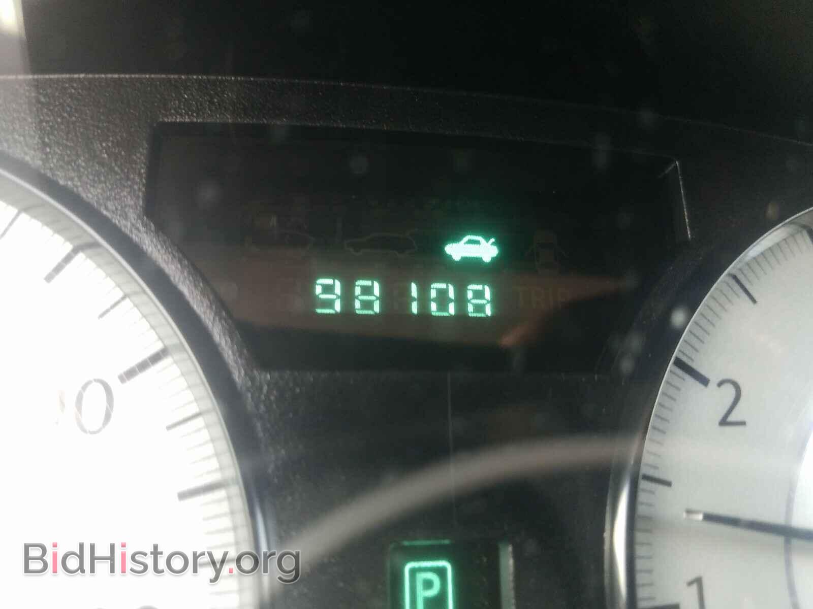 2010 CHRYSLER 300 - VIN: 2C3CA4CD0AH173888 - Фото 8