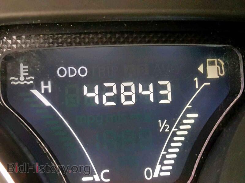 2017 Nissan VERSA (VIN 3N1CN7AP3HL807665) — photo 8 of 10