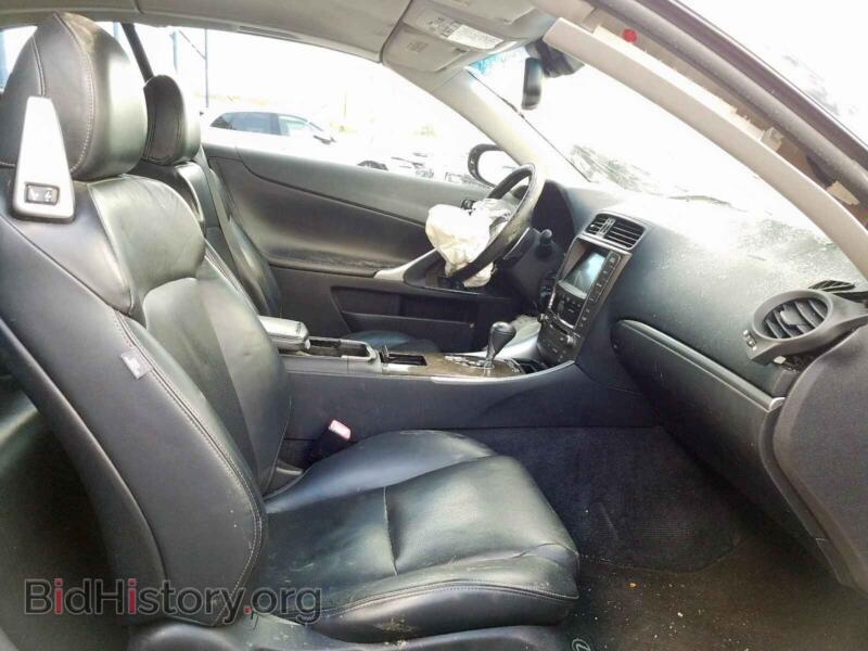 2011 Lexus IS (VIN JTHFF2C29B2514825) — photo 5 of 10