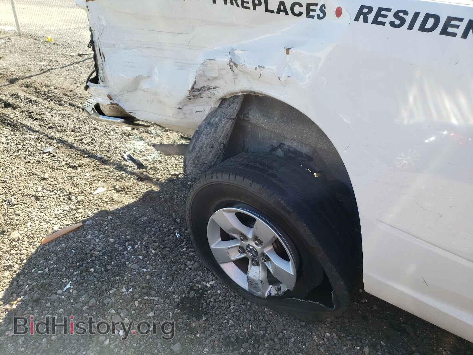 2017 RAM 1500 - VIN: 3C6JR6DG0HG787003 - Photo 9