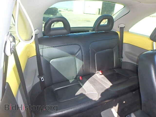2000 VOLKSWAGEN BEETLE - VIN: 3VWDD21C4YM457765 - Photo 6
