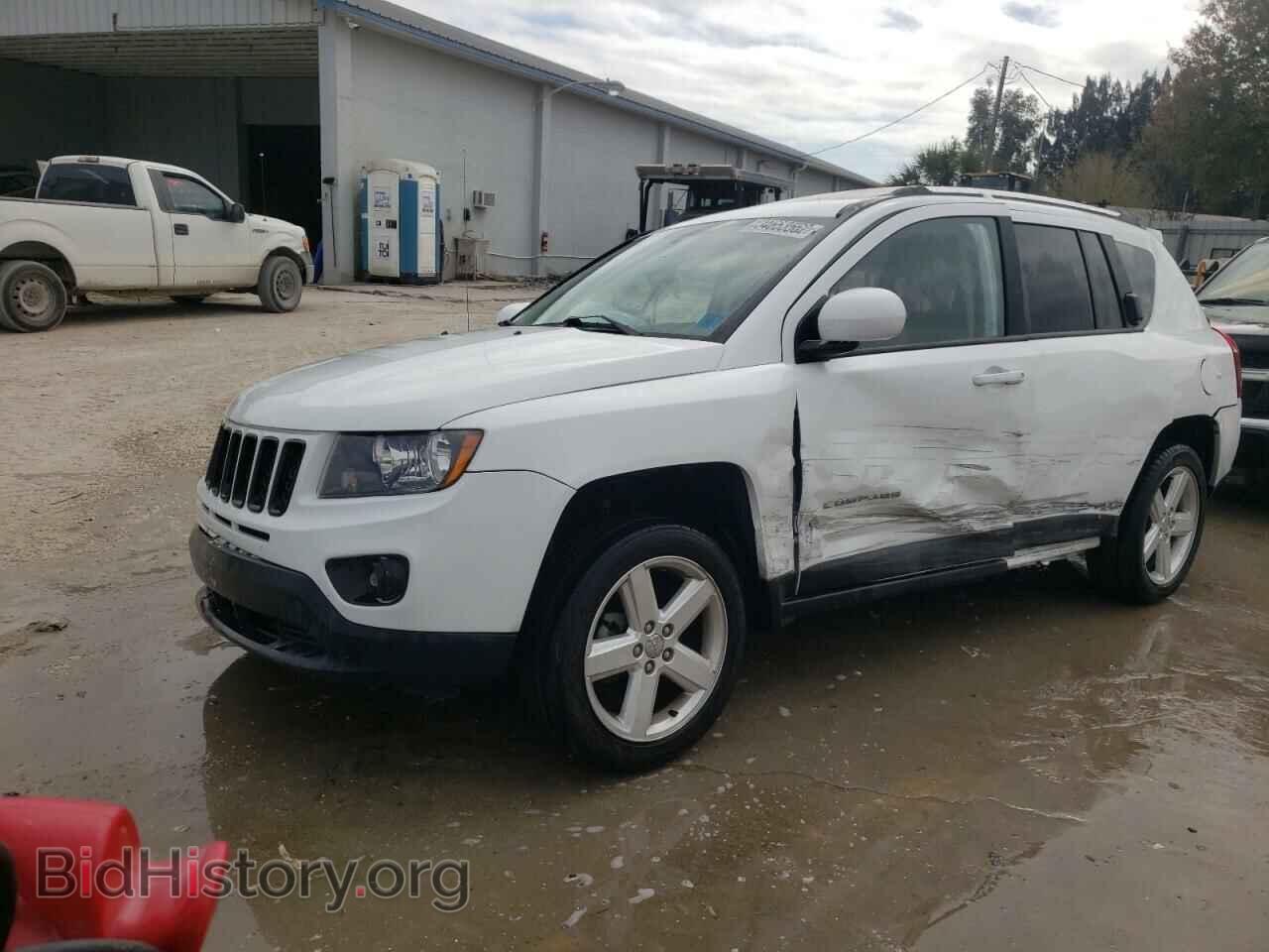 2014 JEEP COMPASS - VIN: 1C4NJCEA1ED663065 - Photo 2