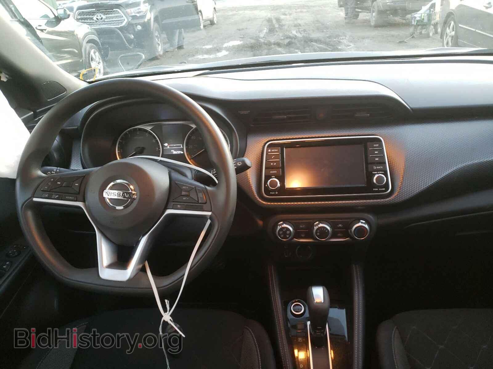 2019 NISSAN KICKS - VIN: 3N1CP5CU3KL503986 - Фото 9