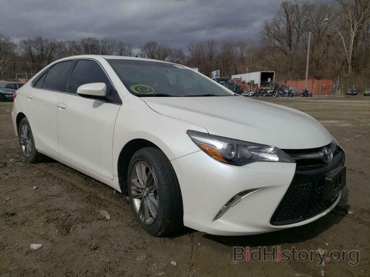 Photo 4T1BF1FK9HU358980 - TOYOTA CAMRY 2017