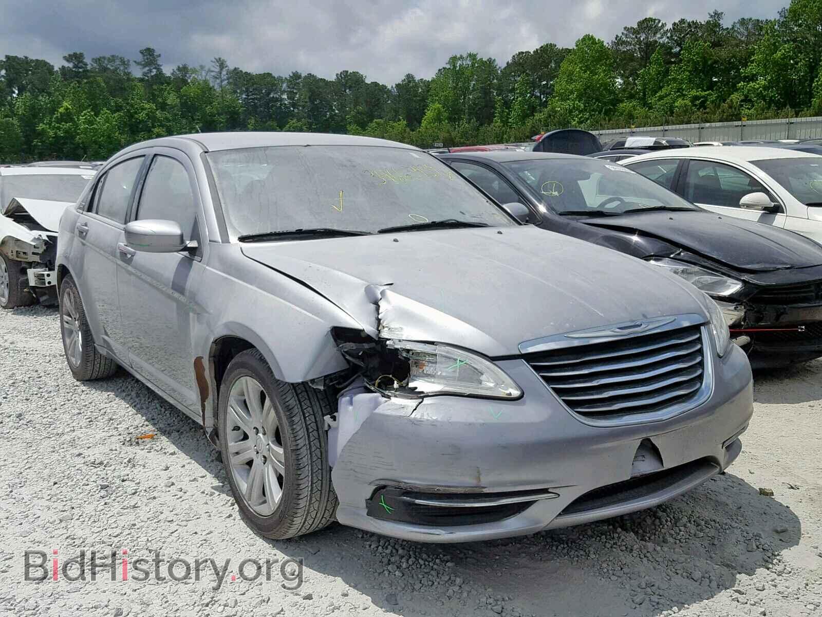Photo 1C3CCBAB0DN698560 - CHRYSLER 200 2013