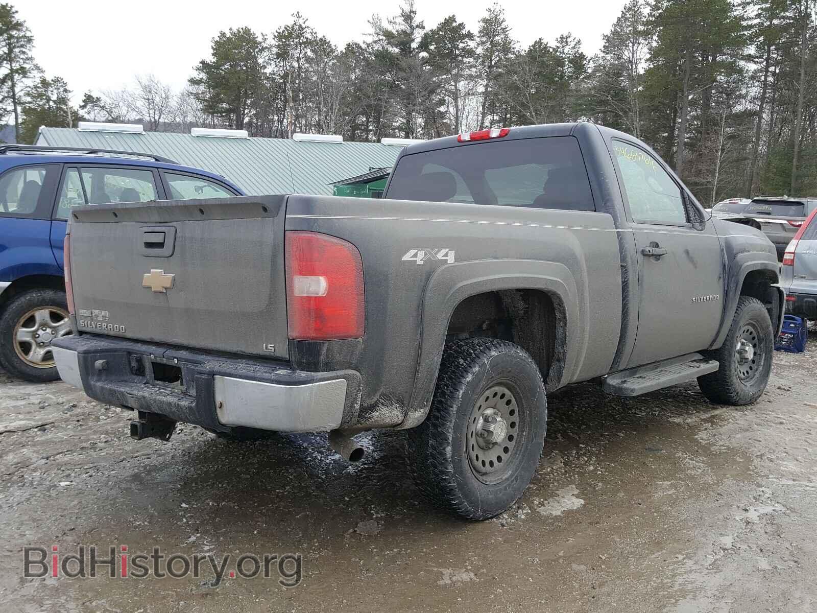 2011 CHEVROLET SILVERADO - VIN: 1GCNKPE04BZ242550 - Фото 4
