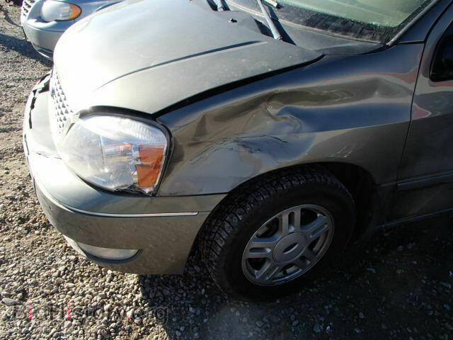 2004 FORD FREESTAR - VIN: 2FMZA522X4BB01563 - Фото 9