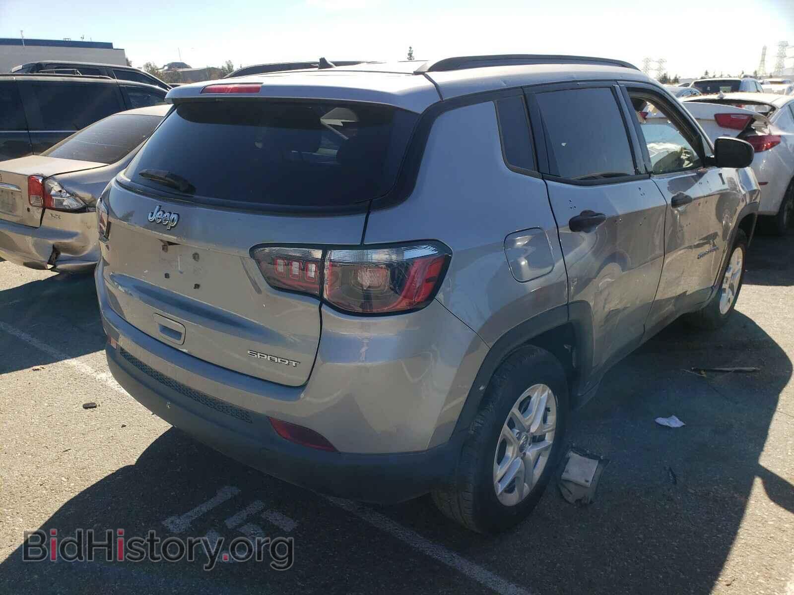 2018 JEEP COMPASS - VIN: 3C4NJCAB0JT136962 - Фото 4
