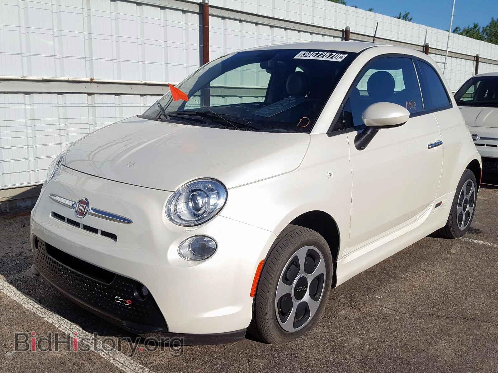 2017 FIAT 500 - VIN: 3C3CFFGE3HT609151 - Photo 2