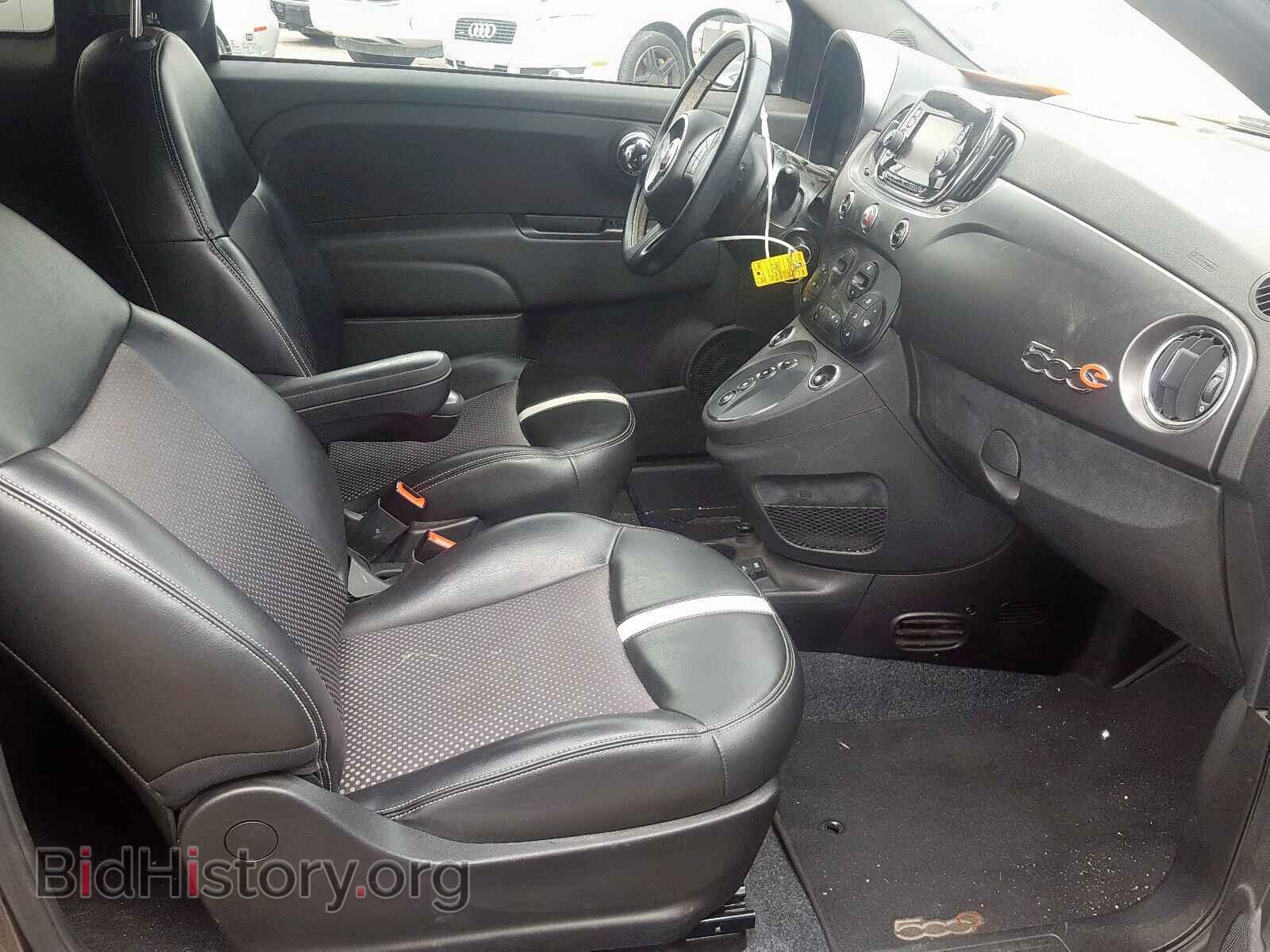 2017 FIAT 500 - VIN: 3C3CFFGE3HT609196 - Фото 5
