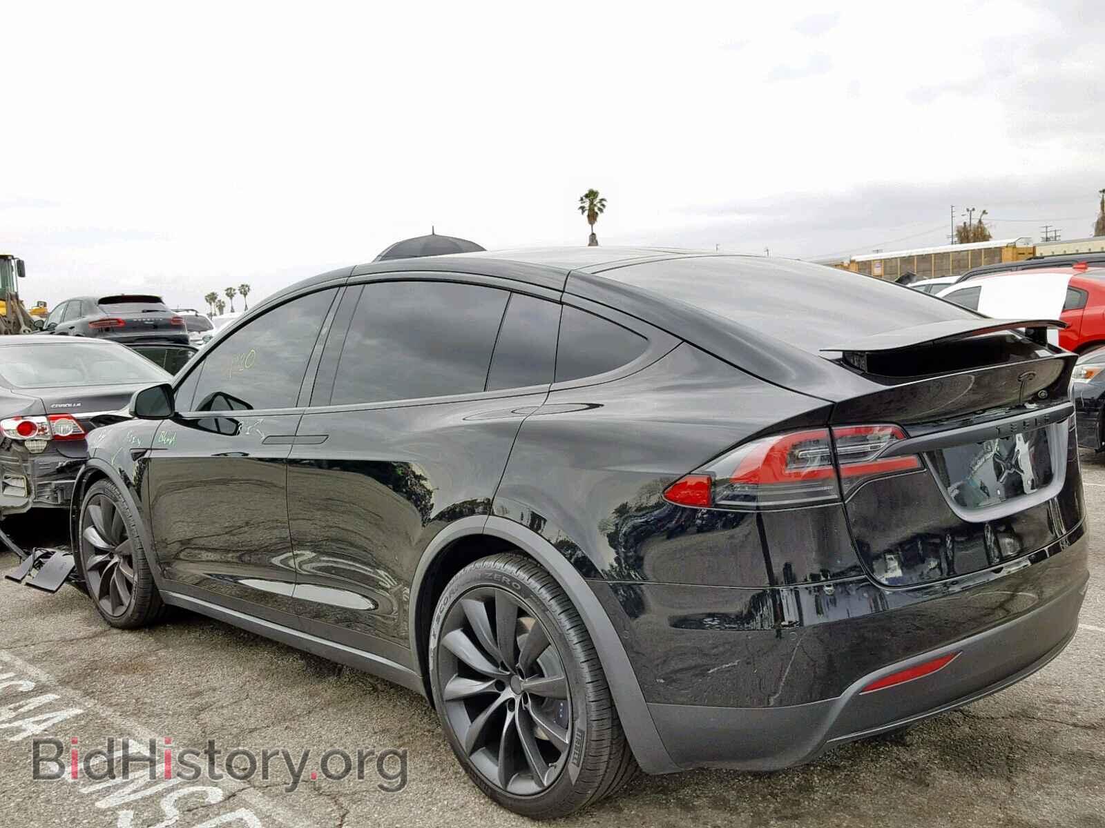 2018 TESLA MODEL X - VIN: 5YJXCBE21JF142808 - Фото 3