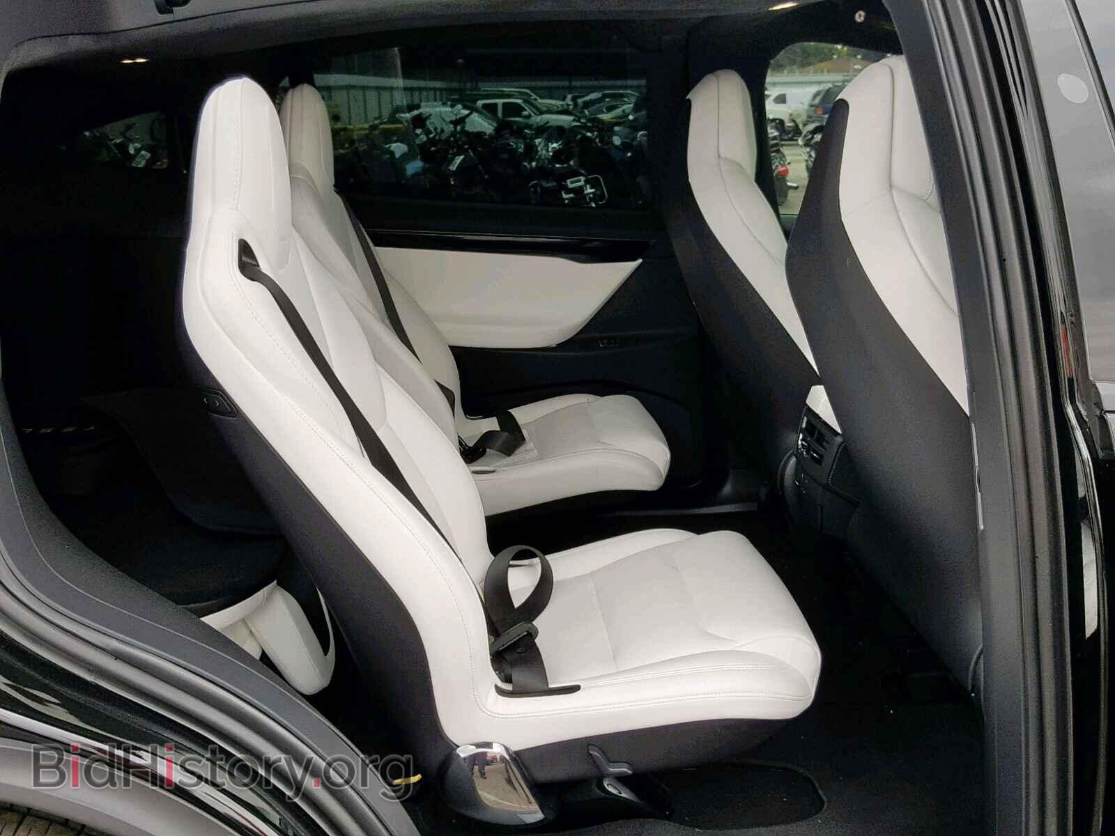 2018 TESLA MODEL X - VIN: 5YJXCBE21JF142808 - Фото 6