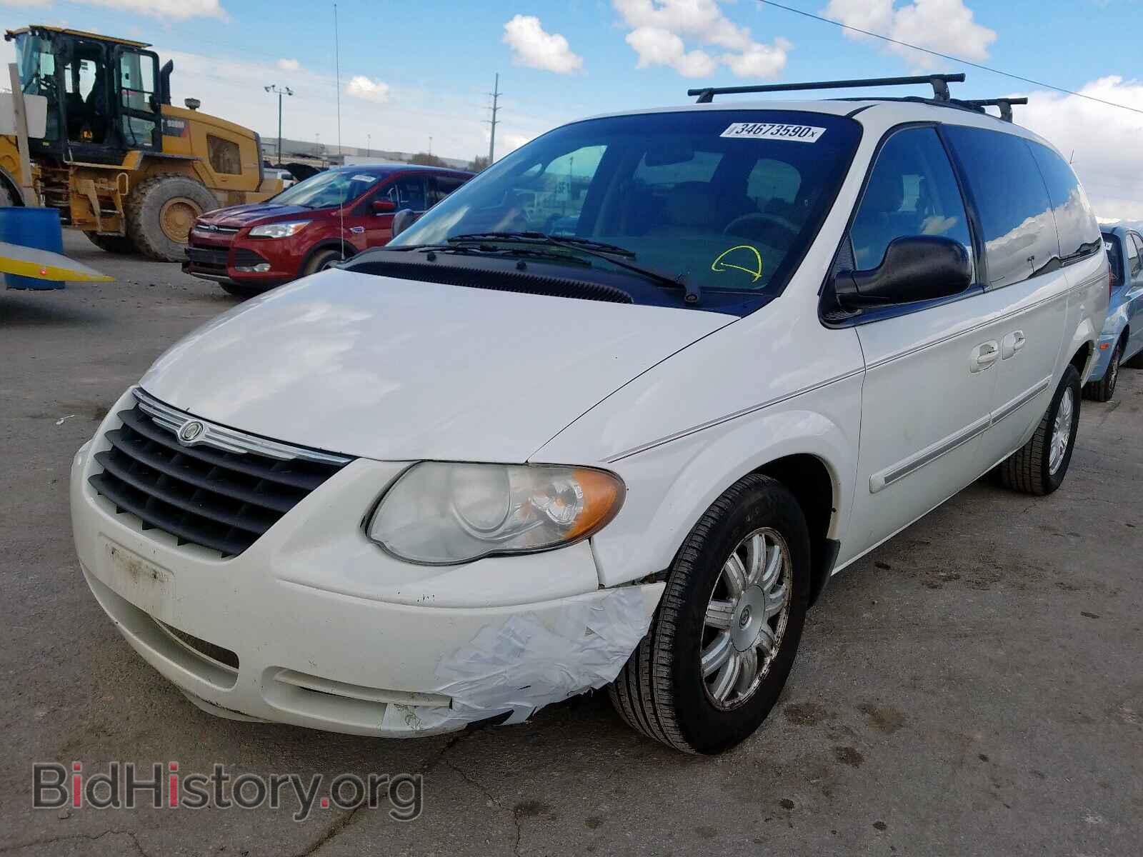 2006 CHRYSLER MINIVAN - VIN: 2A4GP54L36R875710 - Photo 2