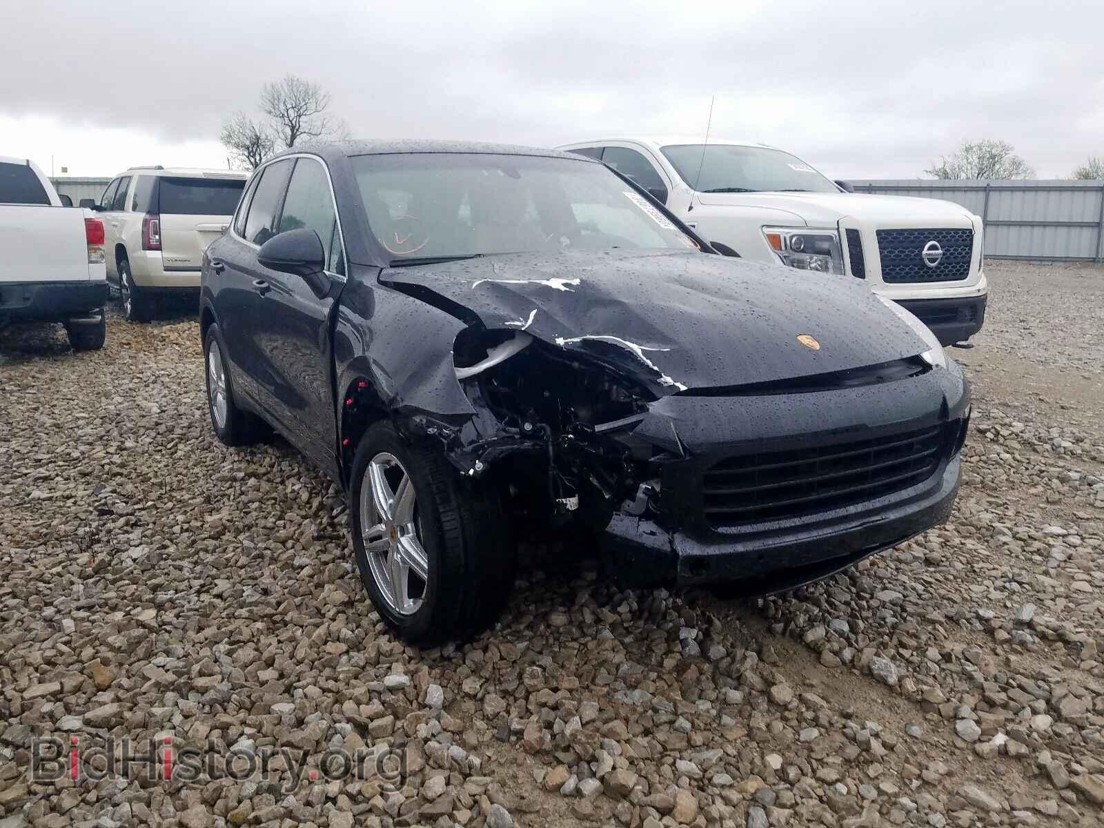 Photo WP1AA2A27GKA12205 - PORSCHE CAYENNE 2016