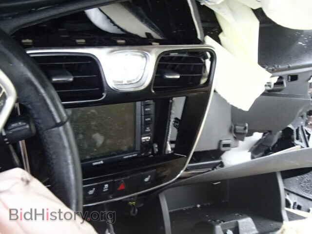 2012 CHRYSLER 200 - VIN: 1C3CCBCB2CN159966 - Photo 9