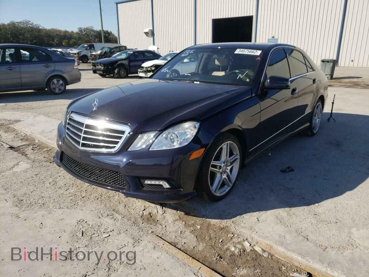 2011 MERCEDES-BENZ E-CLASS - VIN: WDDHF8HB2BA459510 - Фото 2