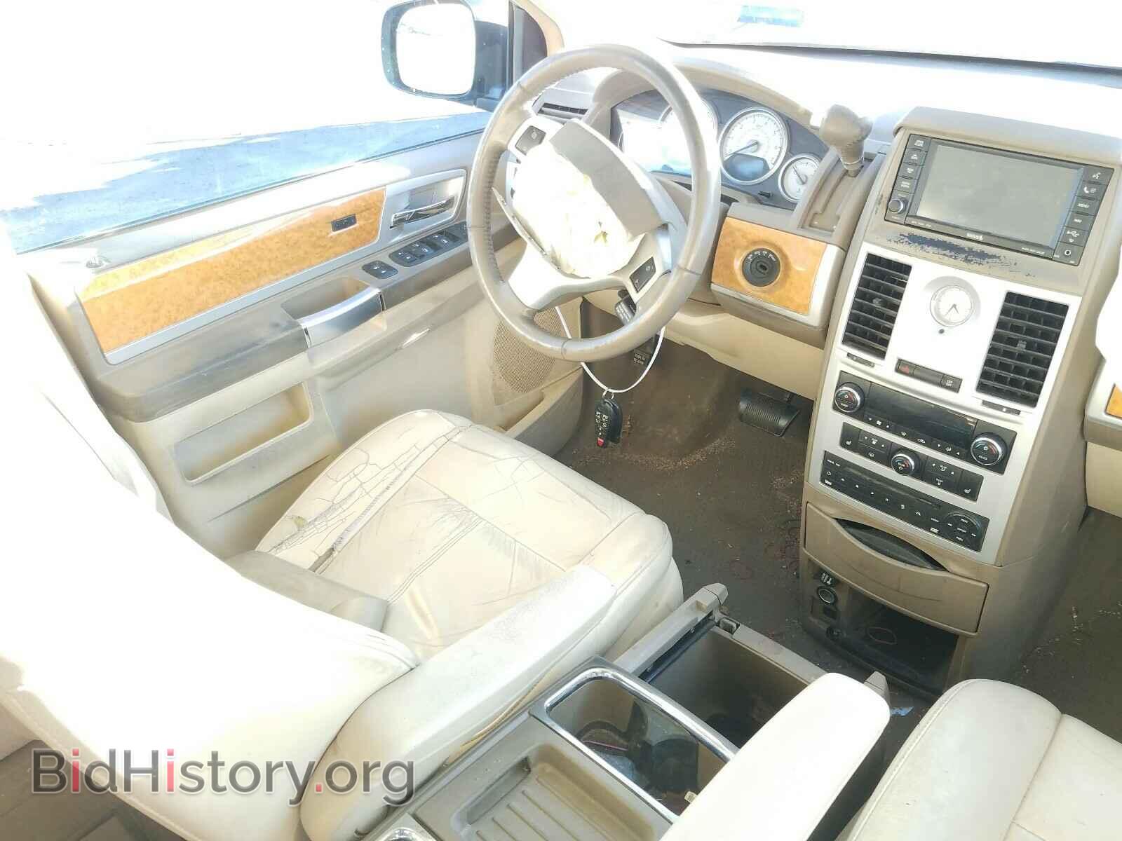 2008 CHRYSLER MINIVAN - VIN: 2A8HR64X48R614871 - Фото 9