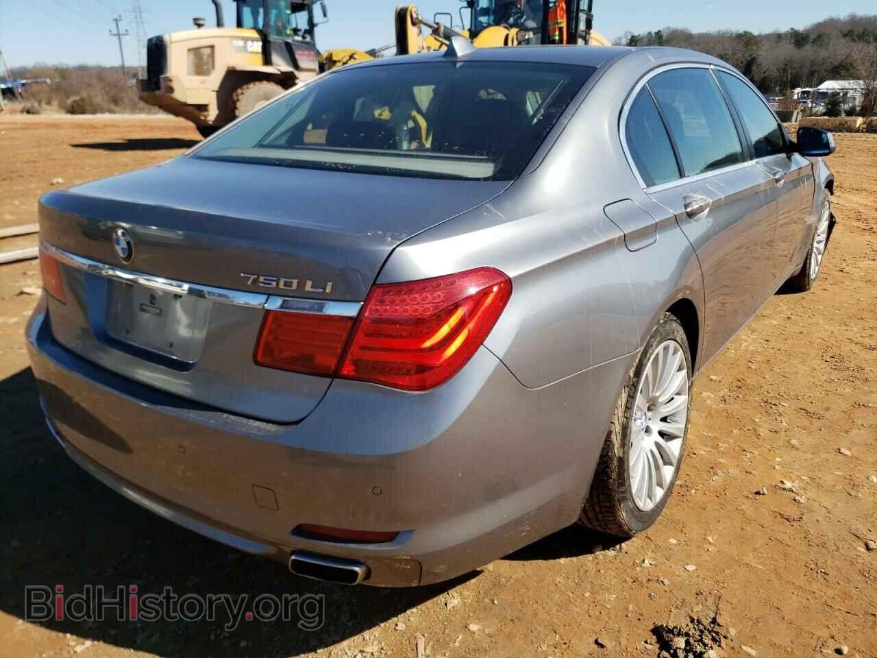 2012 BMW 7 SERIES - VIN: WBAKB8C56CC962828 - Фото 4