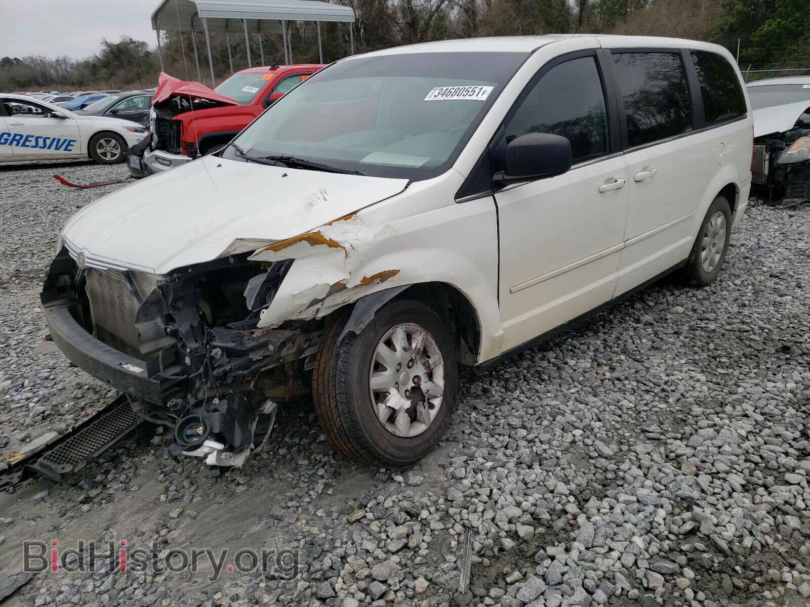 2009 CHRYSLER MINIVAN - VIN: 2A8HR44E79R551995 - Photo 2