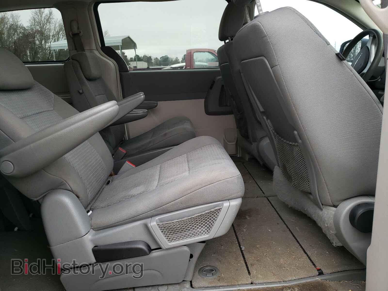 2009 CHRYSLER MINIVAN - VIN: 2A8HR44E79R551995 - Photo 6