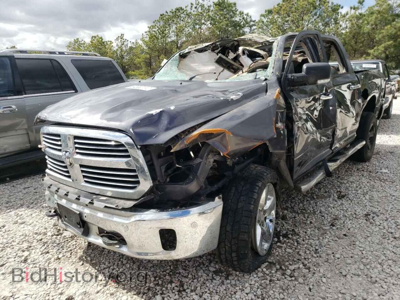 2016 RAM 1500 - VIN: 1C6RR7LT3GS285097 - Фото 2
