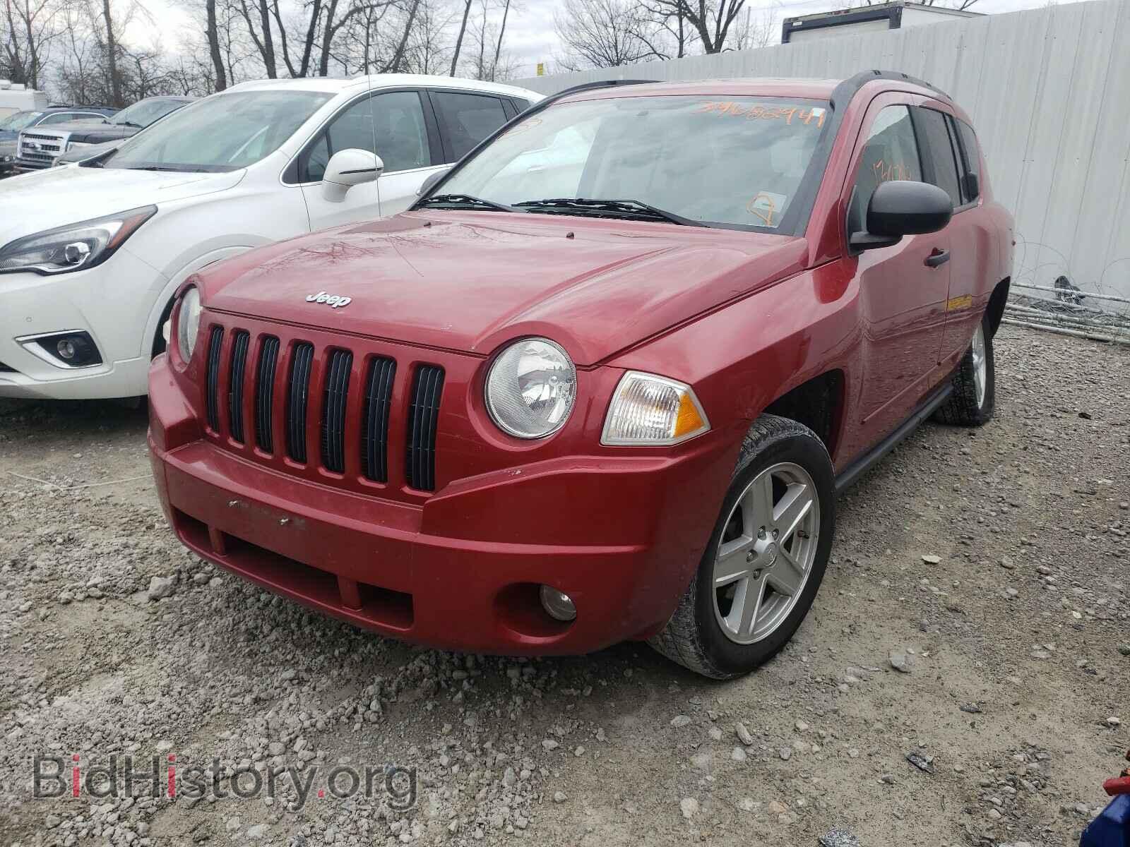 2009 JEEP COMPASS - VIN: 1J8FT47B39D102620 - Фото 2