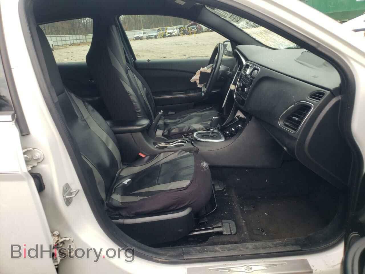 2013 CHRYSLER 200 - VIN: 1C3CCBBG2DN744318 - Фото 5