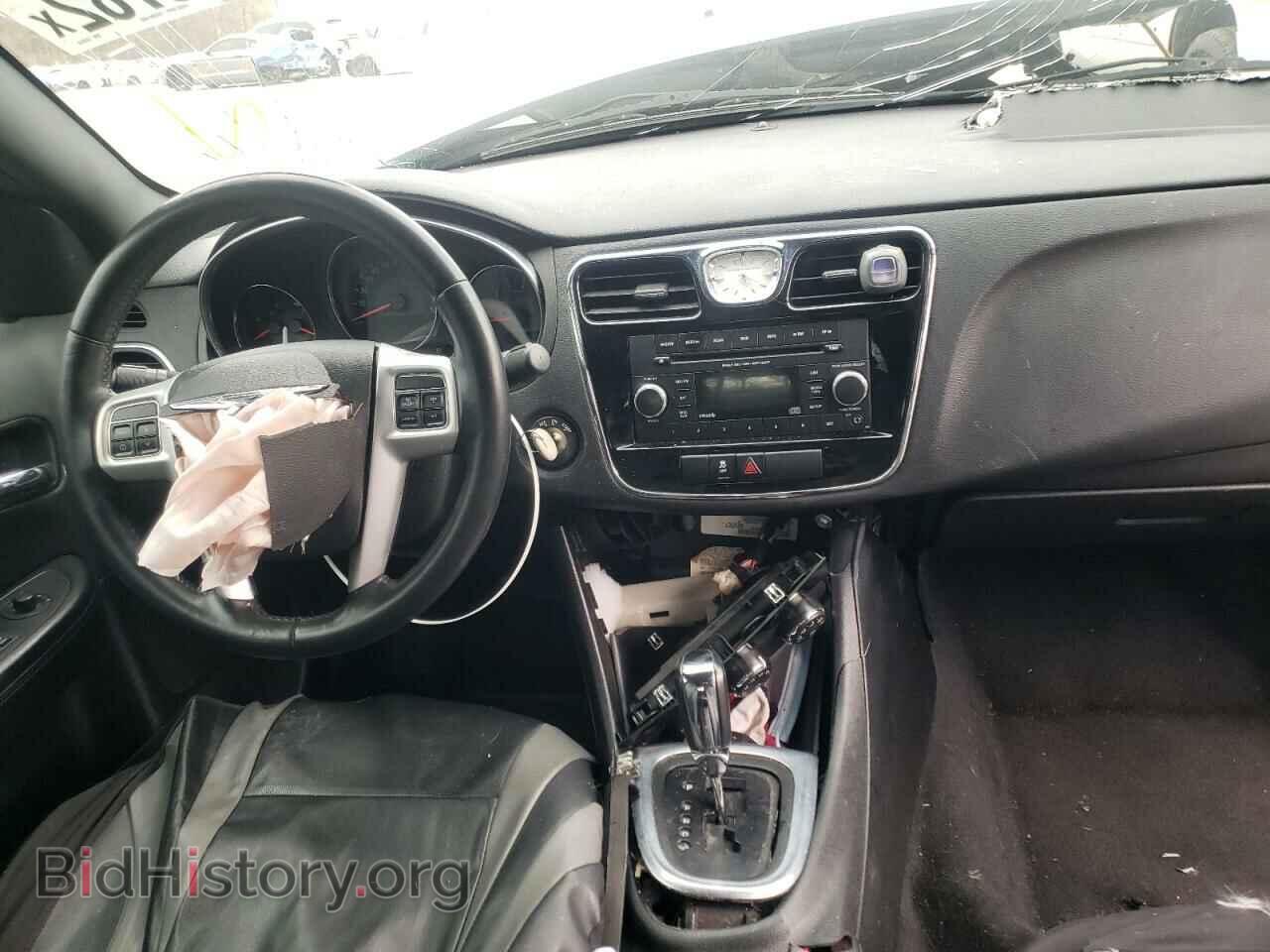 2013 CHRYSLER 200 - VIN: 1C3CCBBG2DN744318 - Фото 9