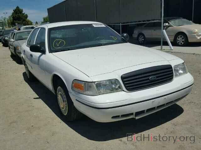 Photo 2FAFP71W0YX174977 - FORD CROWN VIC 2000