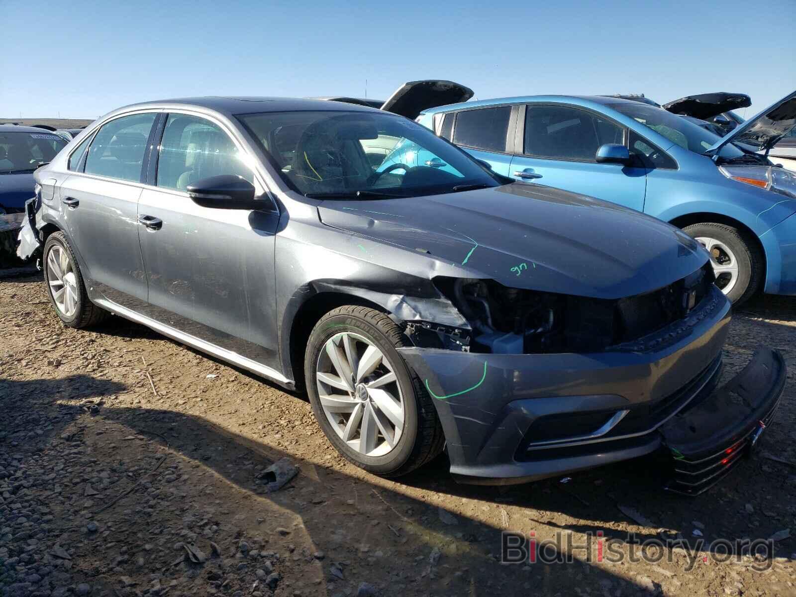 Photo 1VWBA7A31JC044349 - VOLKSWAGEN PASSAT 2018