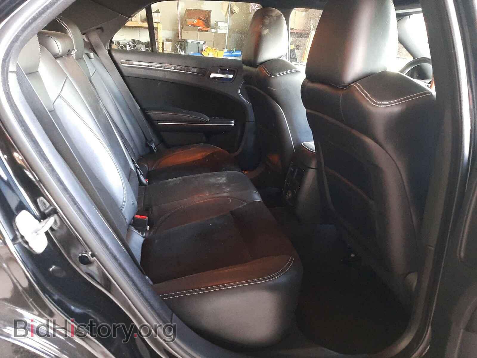 2012 CHRYSLER 300 - VIN: 2C3CCAFJ0CH800019 - Фото 6