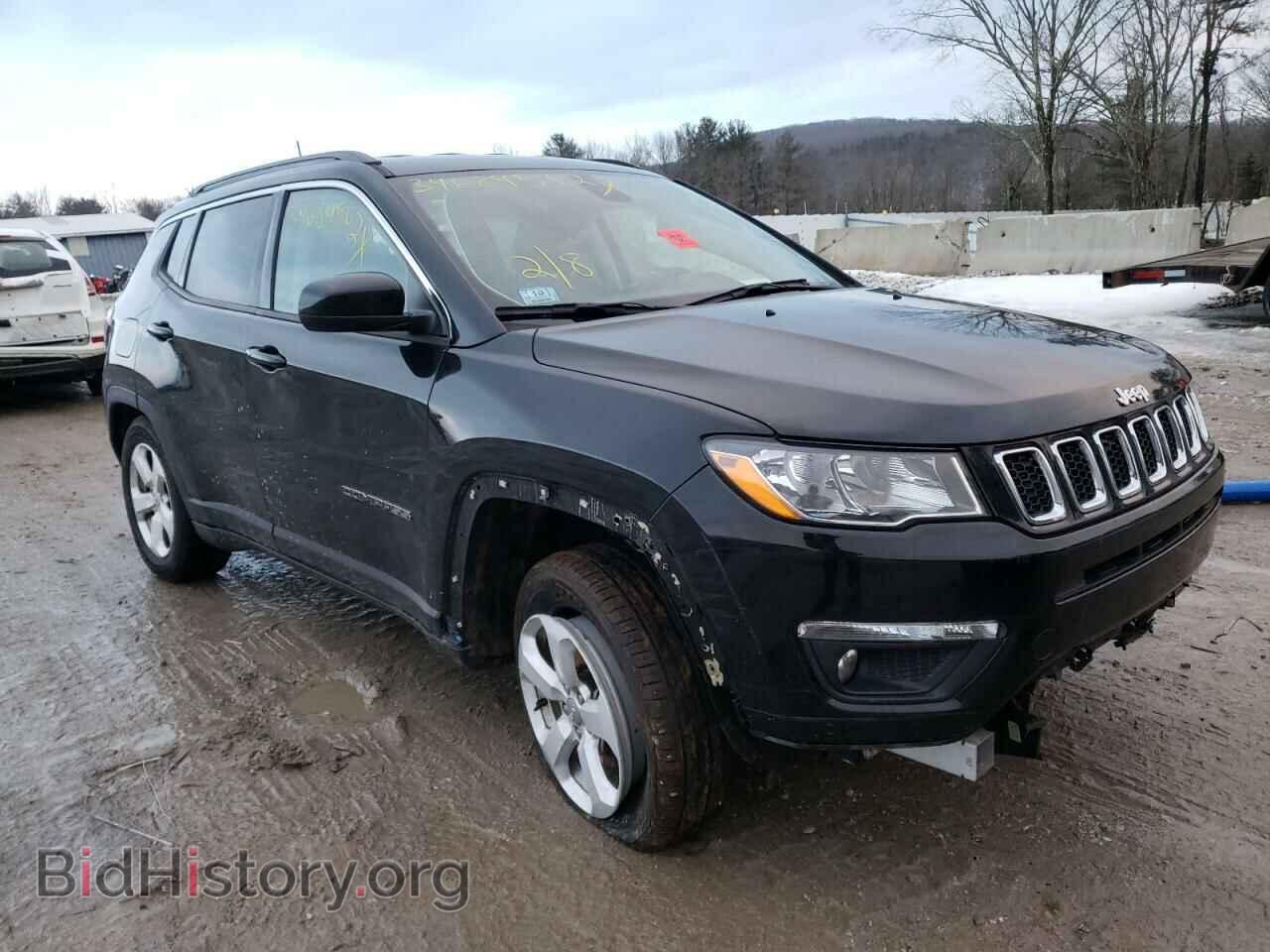 Фотография 3C4NJDBB6HT666402 - JEEP COMPASS 2017