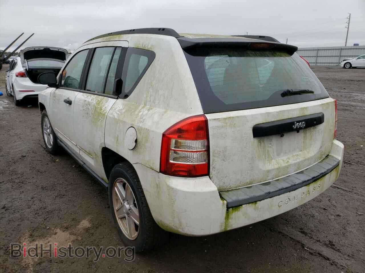 2010 JEEP COMPASS - VIN: 1J4NT4FB8AD553979 - Фото 3