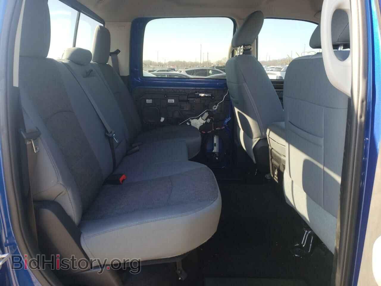 2016 RAM 1500 - VIN: 3C6RR7LT3GG240572 - Фото 6