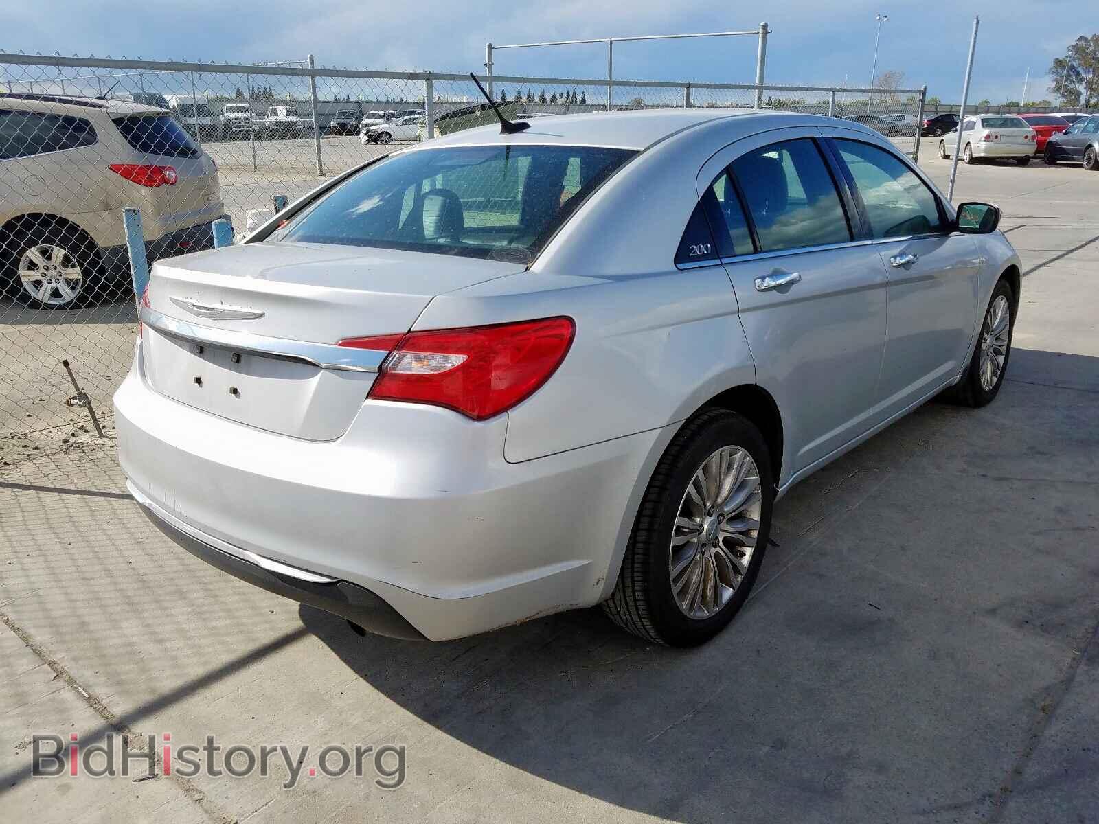 2012 CHRYSLER 200 - VIN: 1C3CCBCBXCN137410 - Фото 4