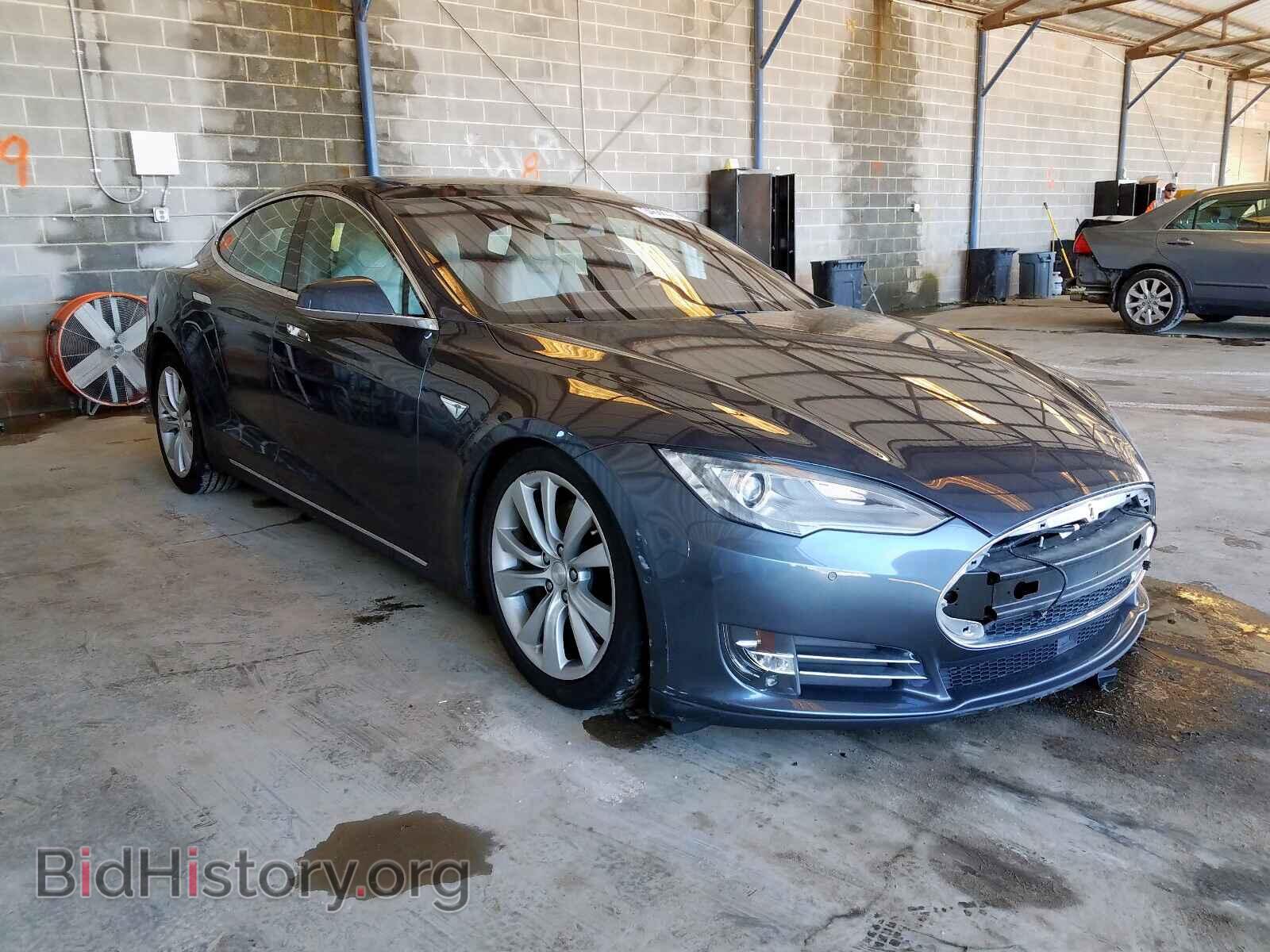 Фотография 5YJSA1E27GF128964 - TESLA MODEL S 2016