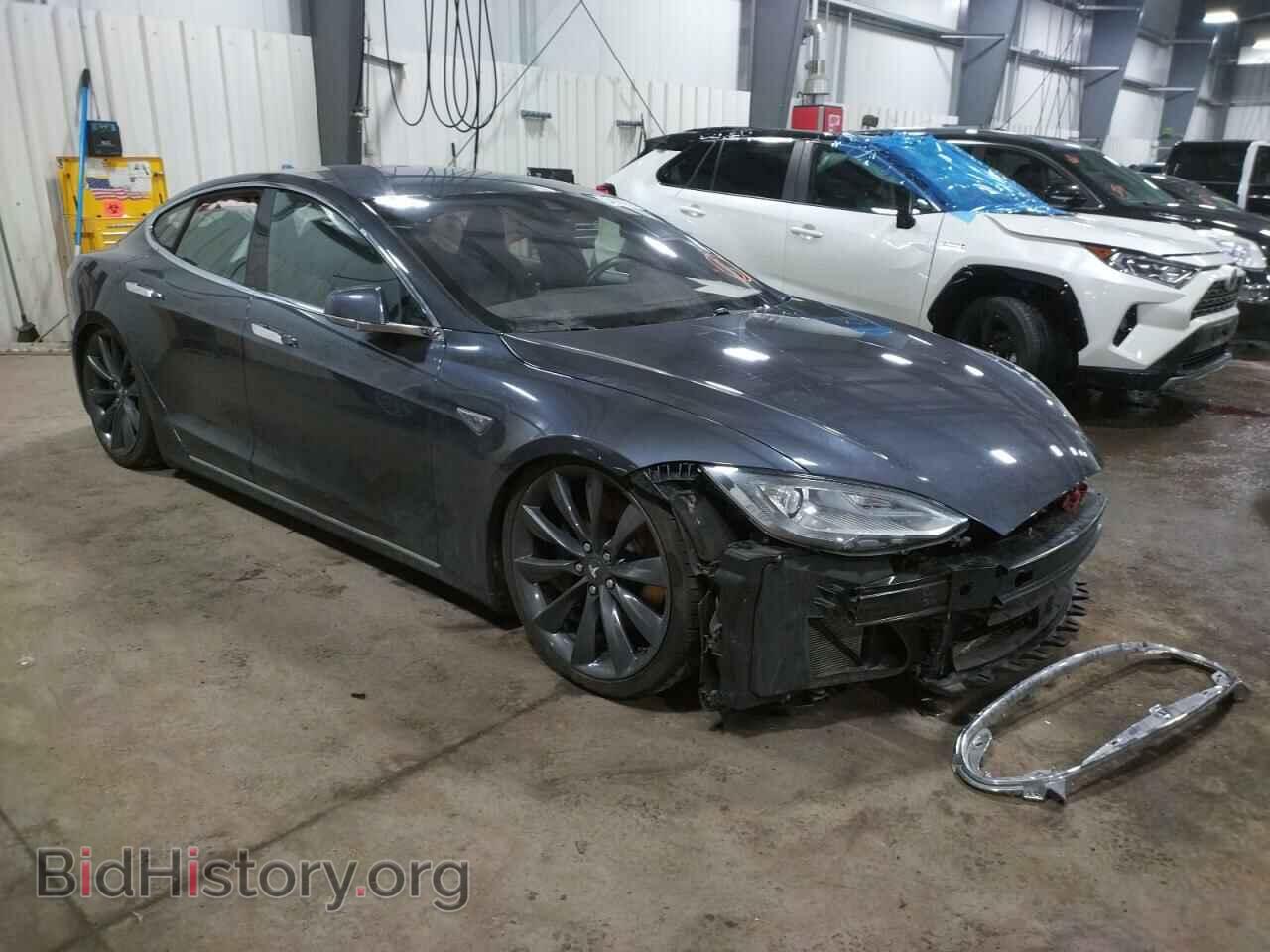 Фотография 5YJSA1S28FF097033 - TESLA MODEL S 2015