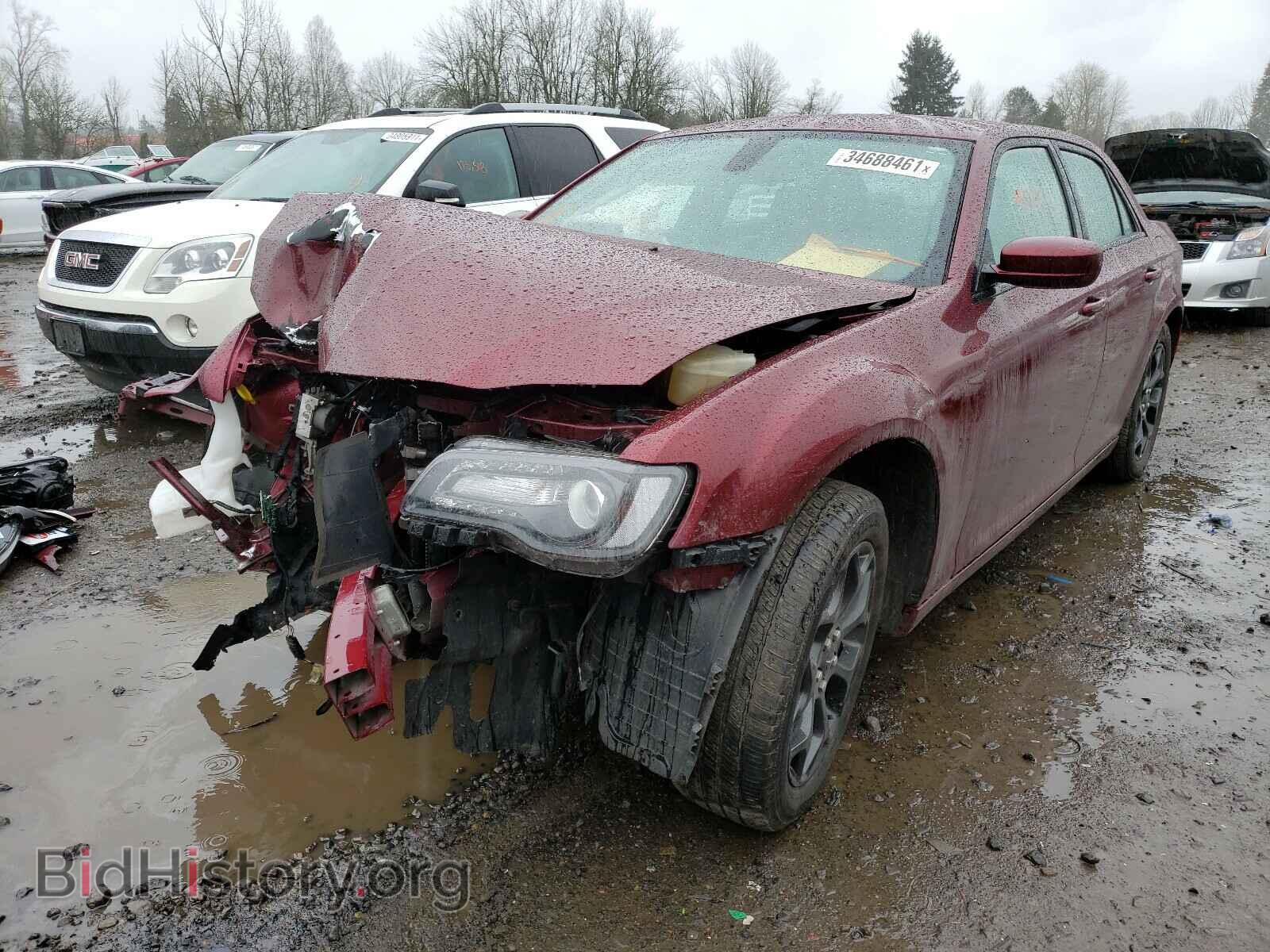 2019 CHRYSLER 300 - VIN: 2C3CCAGG1KH569729 - Фото 2